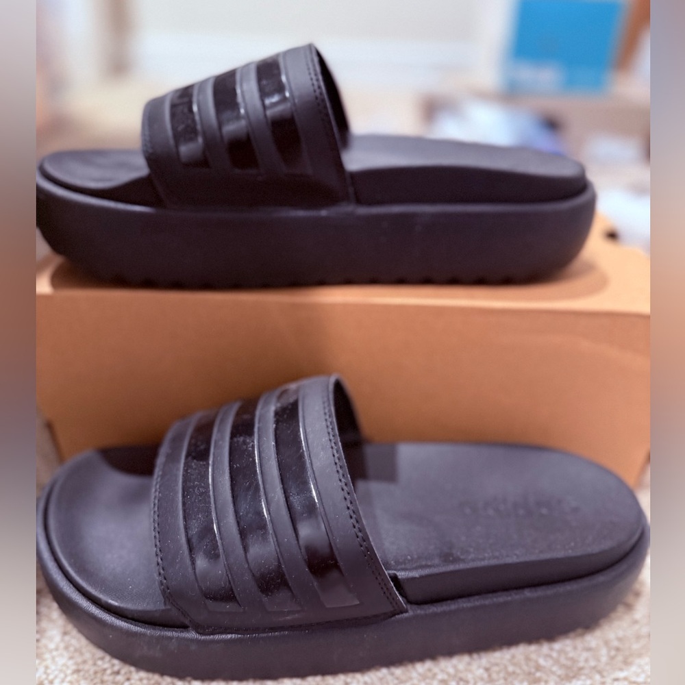 Adidas Adilette Platform Slides - Picture 5 of 7
